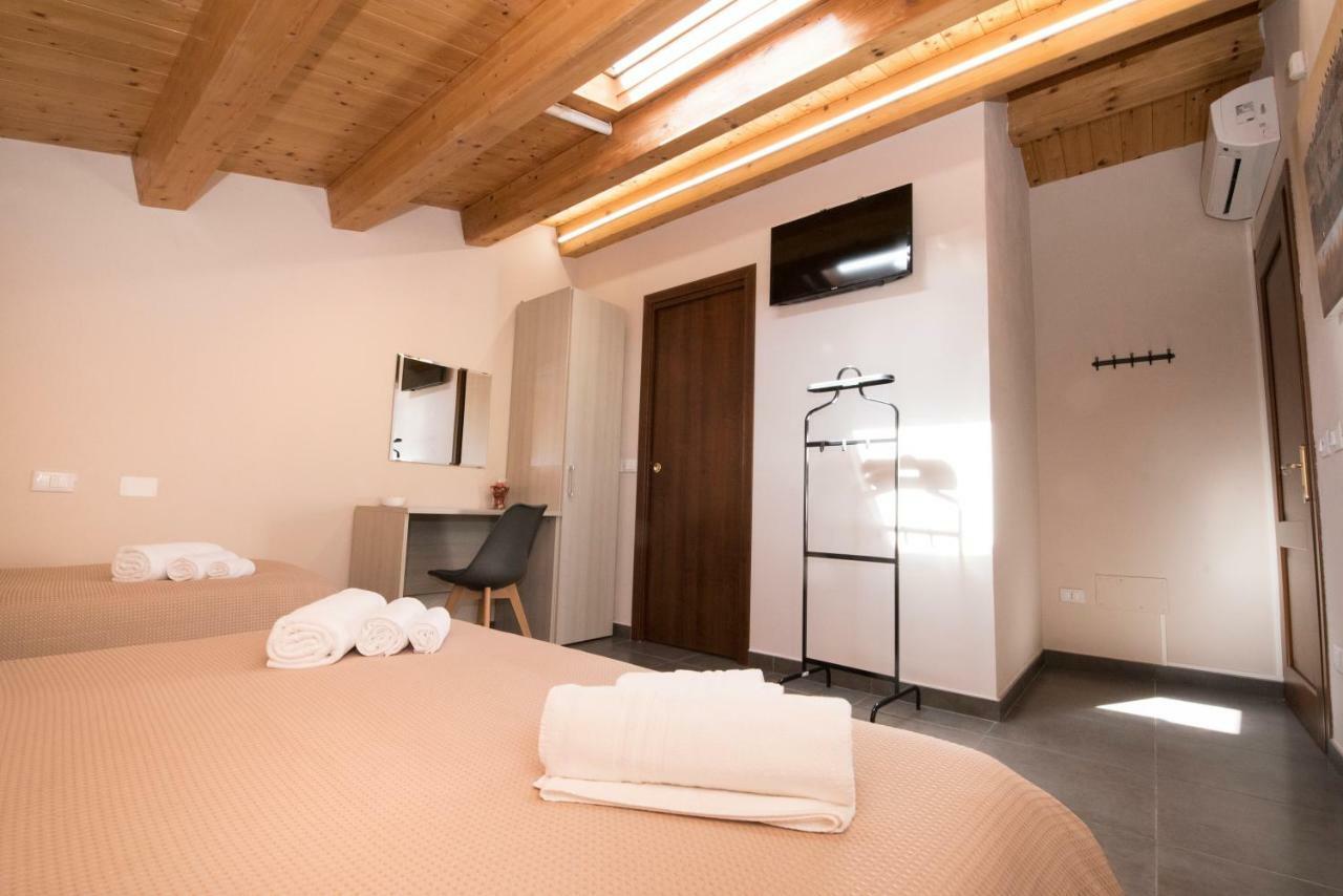 Casa Malacla B&B โนโต ภายนอก รูปภาพ